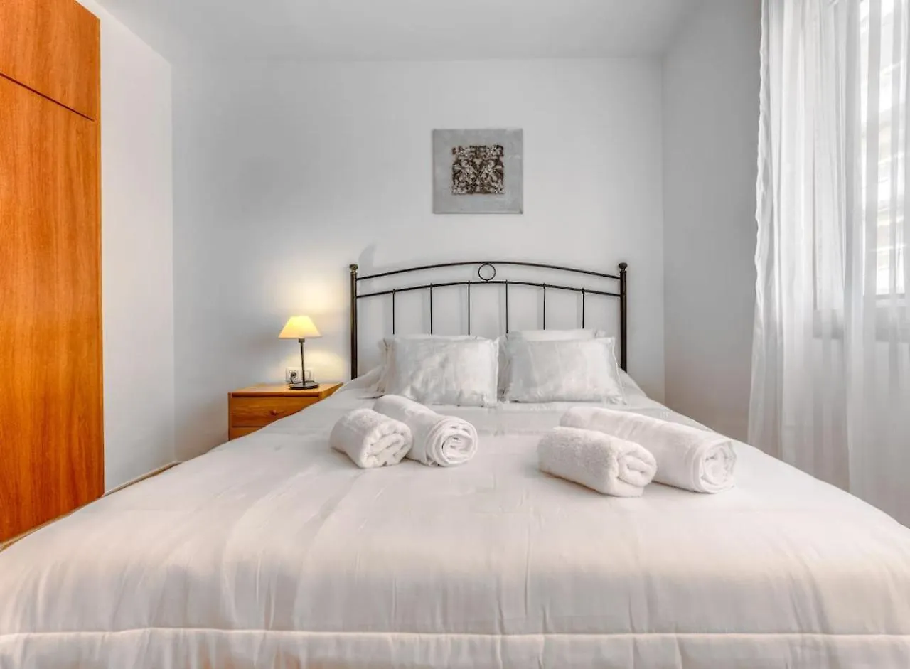 Bambu Tropical Chill Out Pool Wifi Apartment Salou Spain